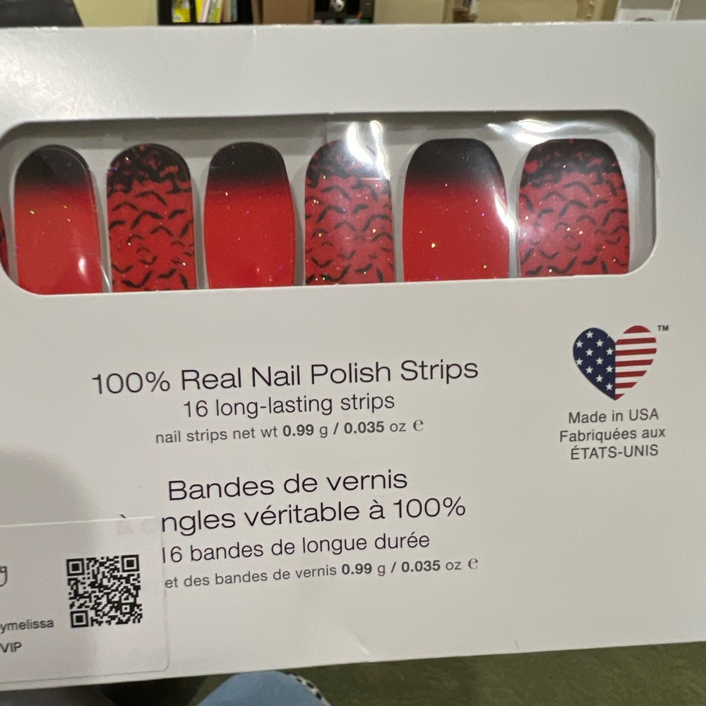 Color Street Halloween nail strips